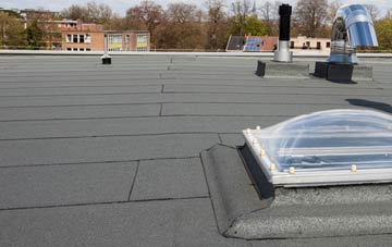 benefits of Taobh A Chaolais flat roofing